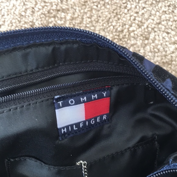 RARE VINTAGE TOMMY HILFIGER ZEBRA SHOULDER BAG - Picture 5 of 8